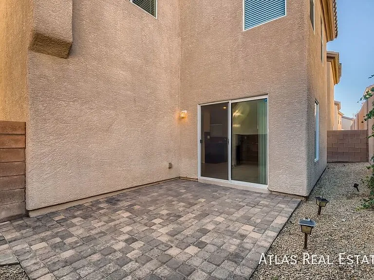 689 Saint Keyne St — Photo 29