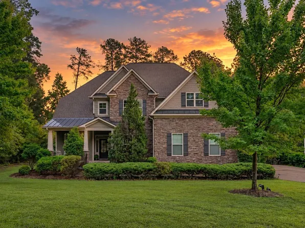 5005 Boylston Dr, Fuquay Varina, NC 27526