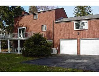 2nd image of 4753 Nob Hill Dr