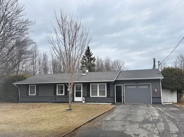 26 Oswego Ln, Plattsburgh, NY 12901