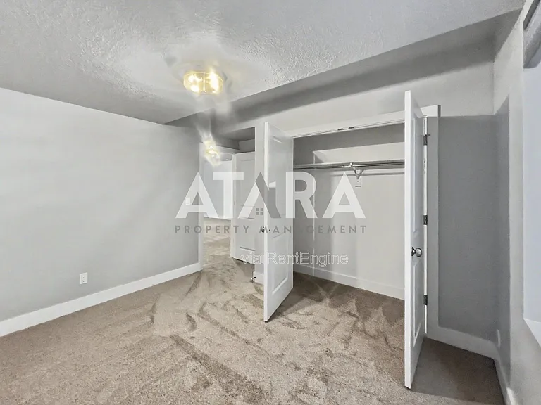 9167 S Galette Ln — Photo 55