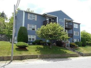 283 Privilege St APT 1, Woonsocket, RI 02895