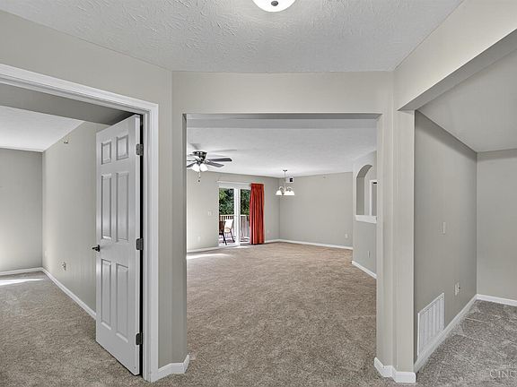 3rd image of 7267 English Dr