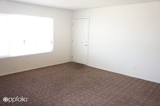 5th image of 500 N 13th St APT 4