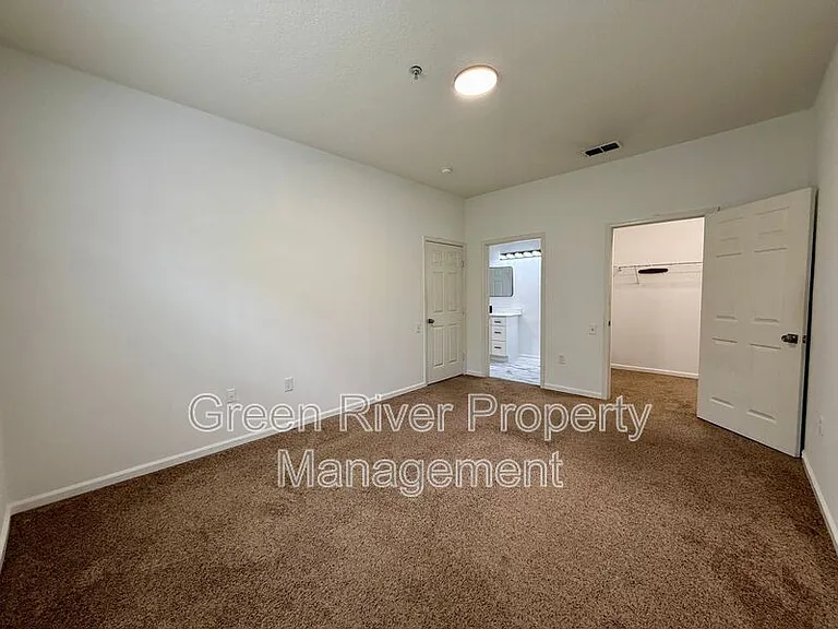 10550 Baymeadows Rd #814 — Photo 19
