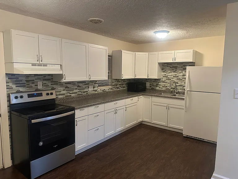 3305 Ashley Ln #3305 — Photo 7