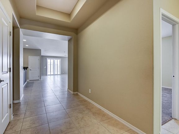3rd image of 16167 W Yavapai St