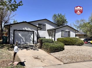 2241 Dawson Cir, Aurora, CO 80011