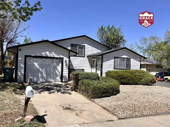 2241 Dawson Cir, Aurora, CO 80011