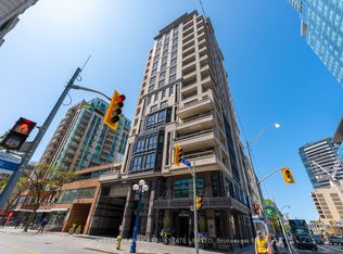 68 Yorkville Ave #202, Toronto, ON M5R3V7