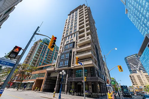 68 Yorkville Ave #202 Photo 1