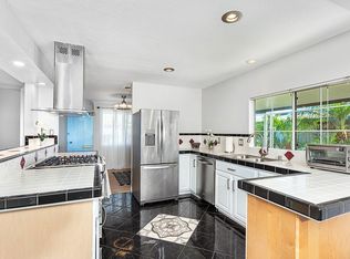 153 Granada St, Tustin, CA 92780