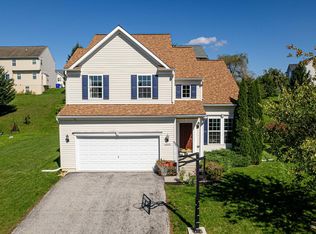 1029 Alandale Dr, Chambersburg, PA