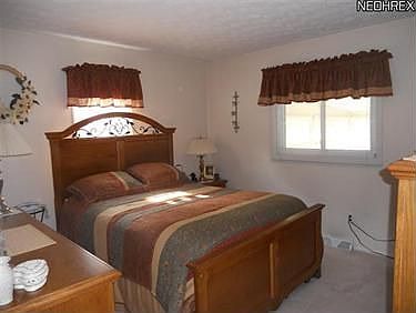 4th image of 6540 Arbordale Ave