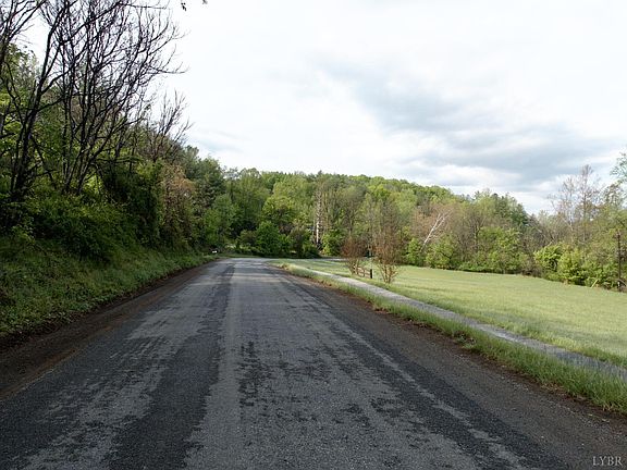 2nd image of 0 Wagon Trail Rd
