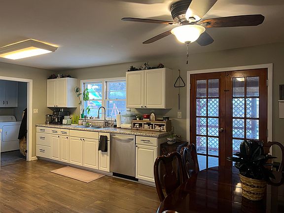 5th image of 1705 E 2nd