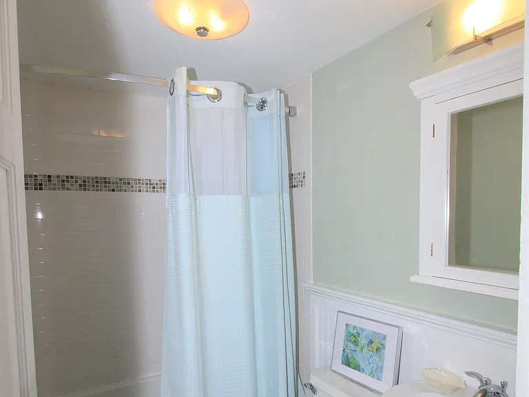 113 N Shore Blvd #3 — Photo 7