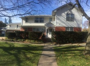 621 N State St APT 23, Geneseo, IL 61254