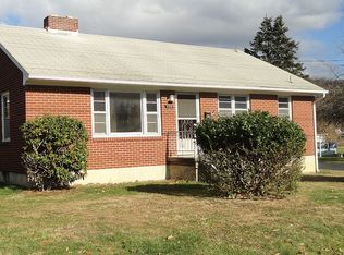 226 W Phillip St, Covington, VA 24426