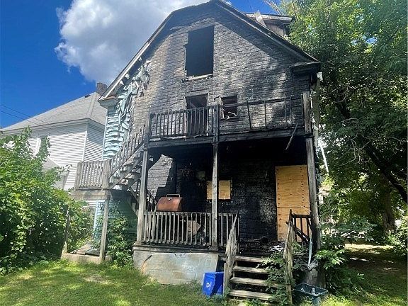 5th image of 114 Mark Ave