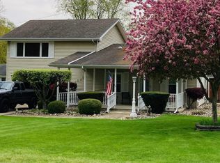 26965 Barber St, Edwardsburg, MI 49112
