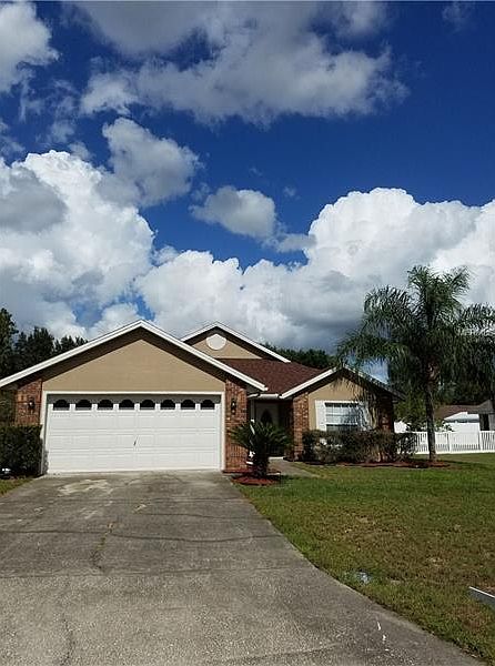 1st image of 100 Cedarpark Ln