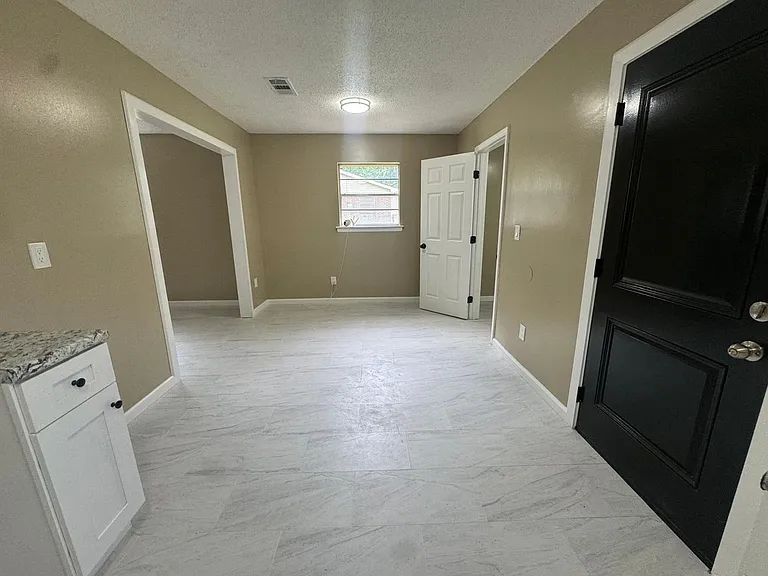 1253 Athey Rd — Photo 4