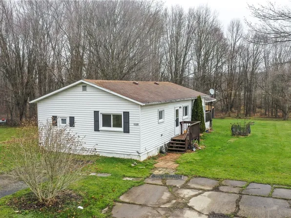 11328 Kyle Rd, Garrettsville, OH 44231