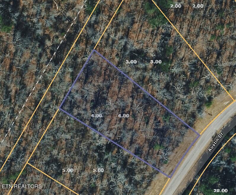 1st image of 4 Austin Dr