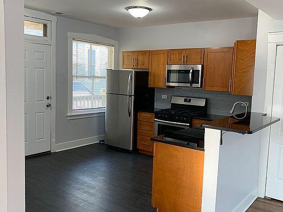 3rd image of 3806 W Leland Ave #2