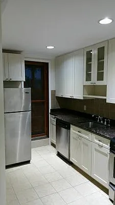 Rented by ZealEstate Group Inc | media 27