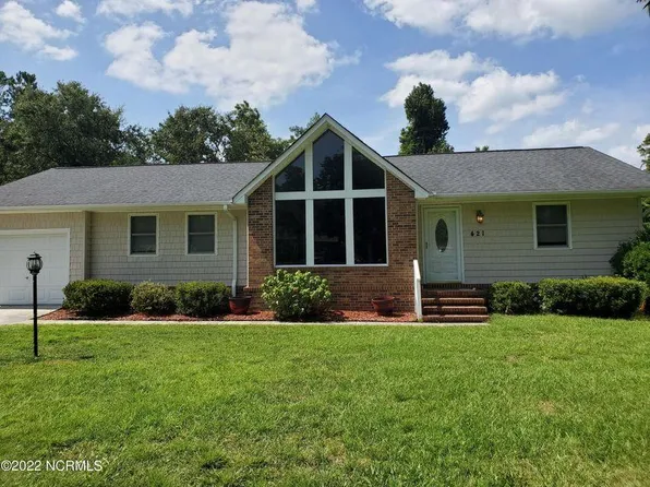 421 Bayshore Dr, Wilmington, NC 28411