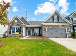8760 Acadia Pkwy #607, Sherrills Ford, NC 28673