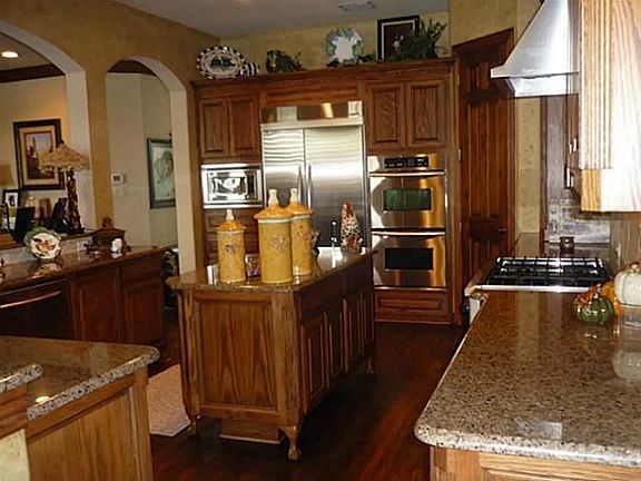 5th image of 1505 Litchfield Dr