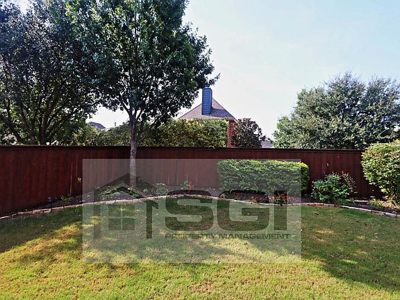 3rd image of 9513 National Pines Dr