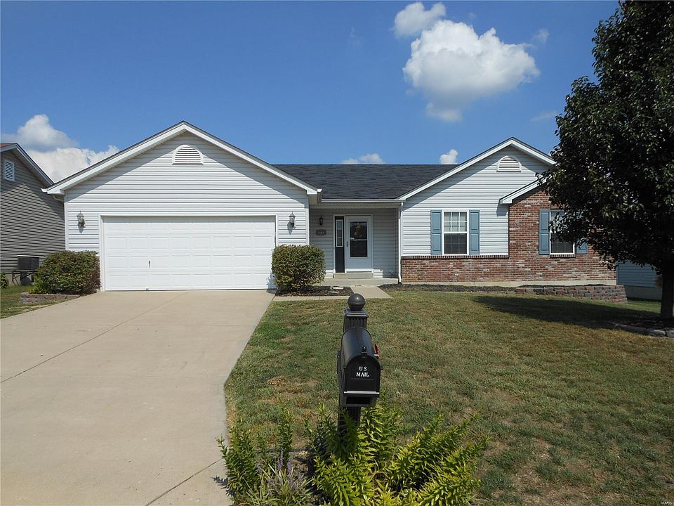 1st image of 310 Glen Forest Dr