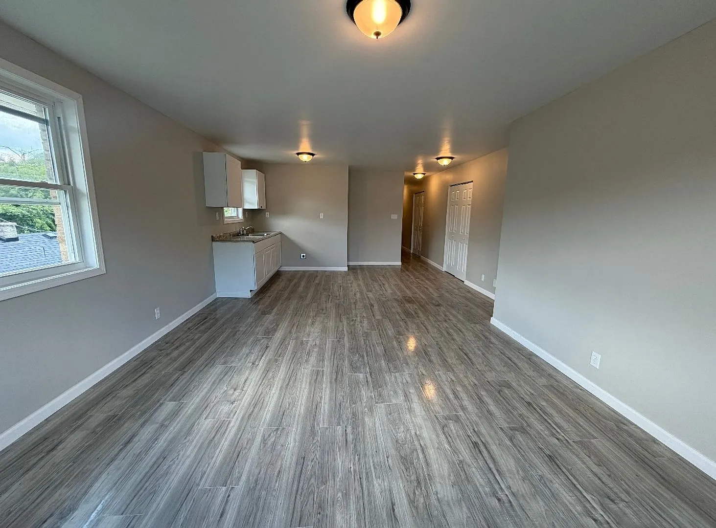 5004 Prescott Ave — Photo 3