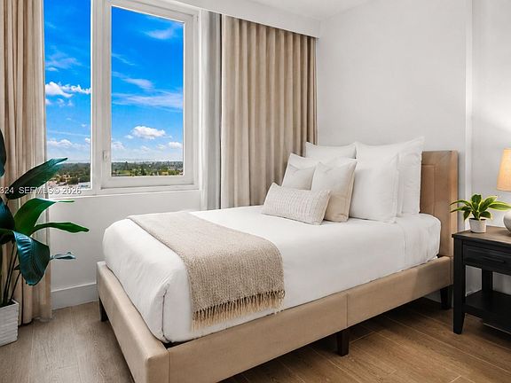 2nd image of 2301 Collins Ave APT 1128