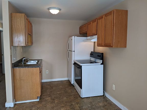 5th image of 42 McCrea St #2