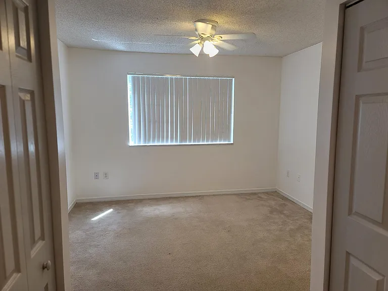 4163 N Haverhill Rd #1204 — Photo 6