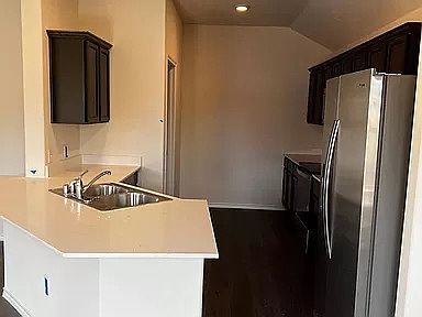 3rd image of 2304 Alamo Rd
