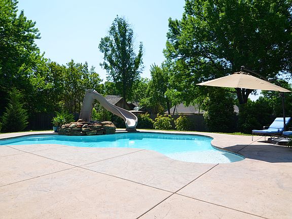 Heated Salt Water Pool