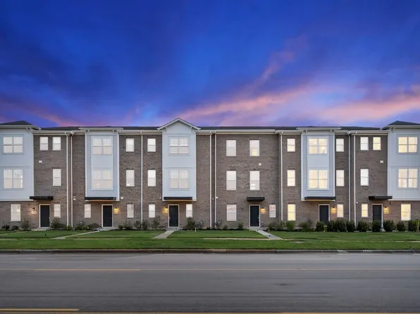 1534 Slade Way, Des Plaines, IL 60018