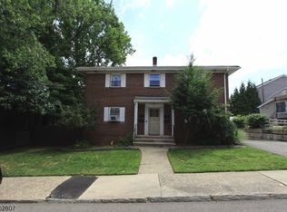 45 River Edge Rd, River Edge, NJ 07661