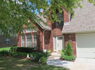 601 S Redwood Ave, Broken Arrow, OK 74012