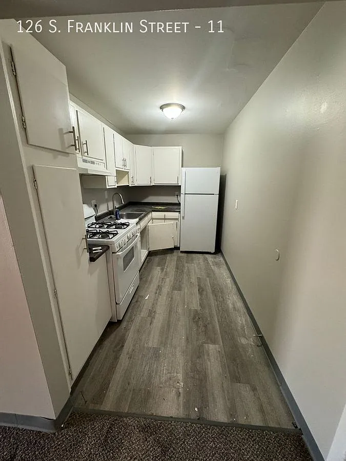 Charming 1 Bed, 1 Bath Garden Apartment in the Heart of Delaware — Photo 2
