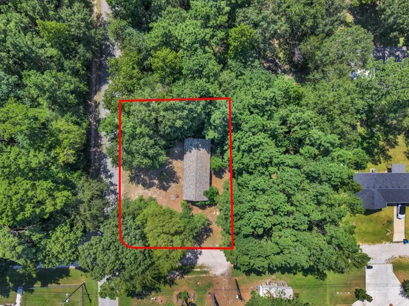 15861 Evergreen Ln, Montgomery, TX 77356