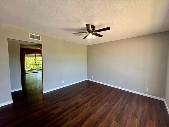 2nd image of 2316 Buchanan St APT 6