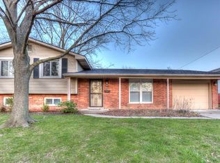 2671 Lookout Cir, Ann Arbor, MI 48104