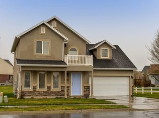 3556 W Princeville Dr, Syracuse, UT 84075